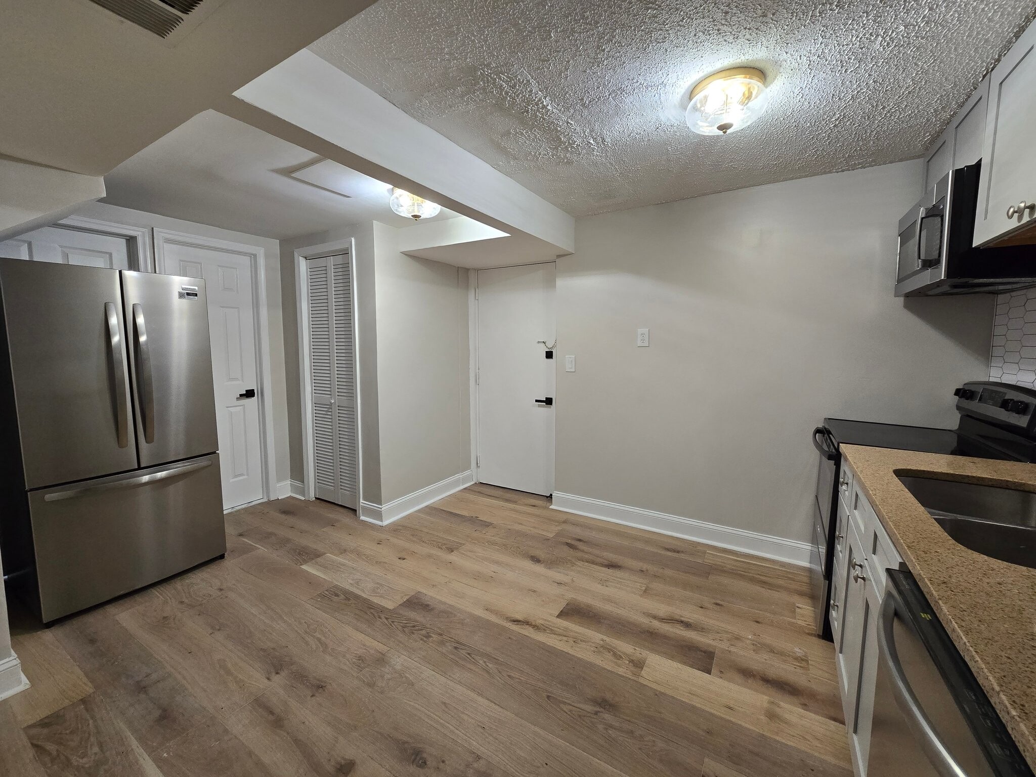 Building Photo - 11714 Balsamwood Terrace