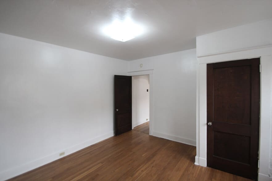 Building Photo - 311 Franklin Ave