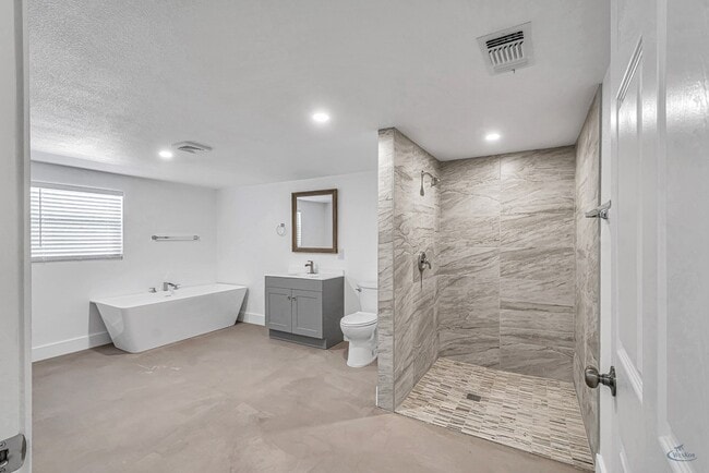 Building Photo - 1607 Butternut Ln