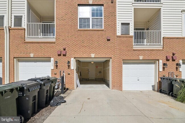 Building Photo - 6103 Aster Haven Cir