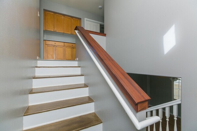 Building Photo - Ewa by gentry - Sonoma: 4-bed, 2.5 bath SF...