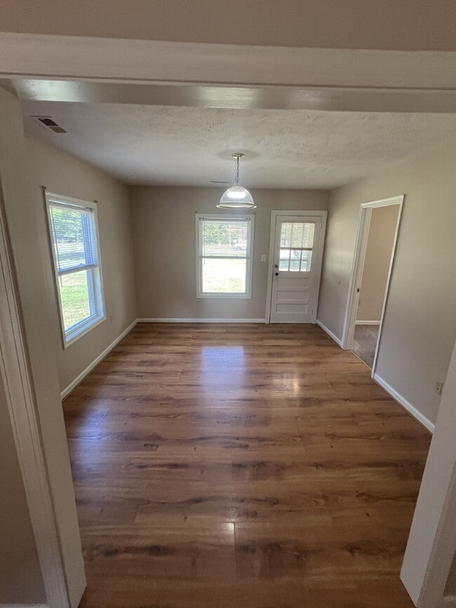 Building Photo - Charming 2-Bedroom Home Plus Bonus Attic S...