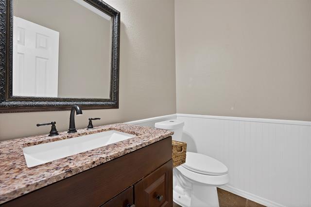 Building Photo - 211 Camp Creek Dr