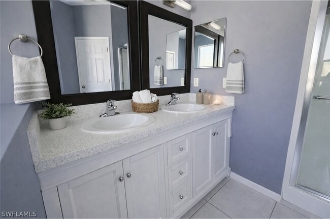 Building Photo - 2502 10th St W