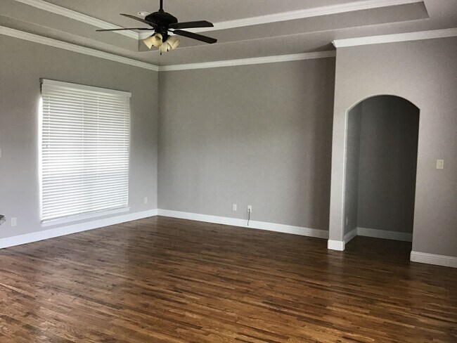 Building Photo - COMING SOON WATER + LAWN CARE Included + C...