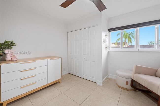 Building Photo - 6523 NW 170th Ln