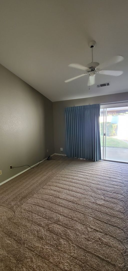 Building Photo - Modesto Copper Creek Gated Community Beaut...