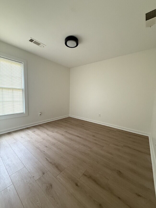 Building Photo - SECTION 8 WELCOME - "Charming and Spacious...