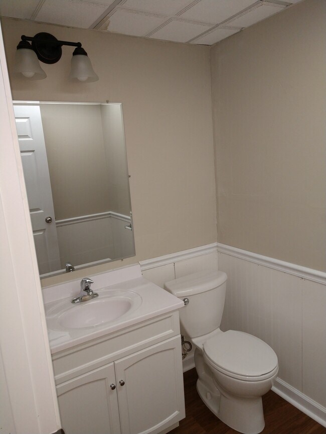 1st floor Half Bath - 992 N Fairfield Rd