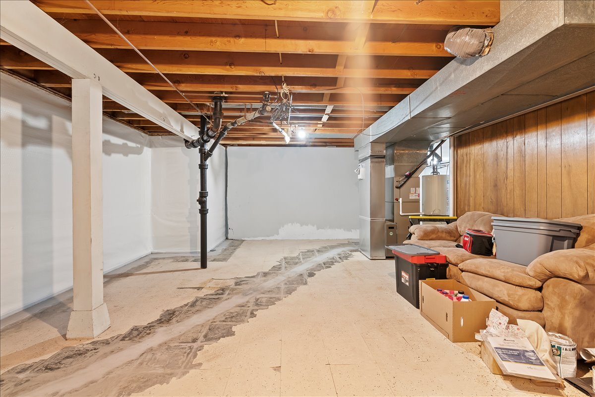 Basement - 218 Westbourne Rd