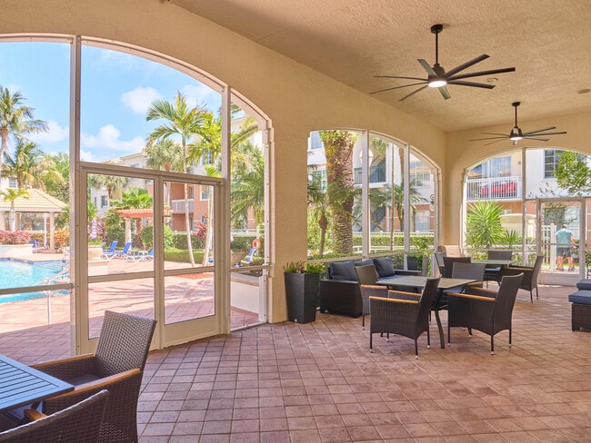 Building Photo - 9112 Myrtlewood Cir W