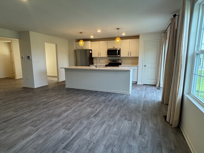 Building Photo - 2068 Canyon Creek Ct