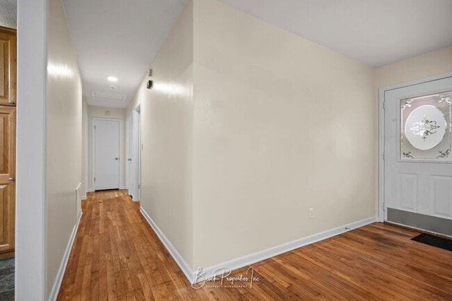 Building Photo - 1511 Woodchuck Ave