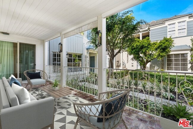 Building Photo - 9683 W Olympic Blvd