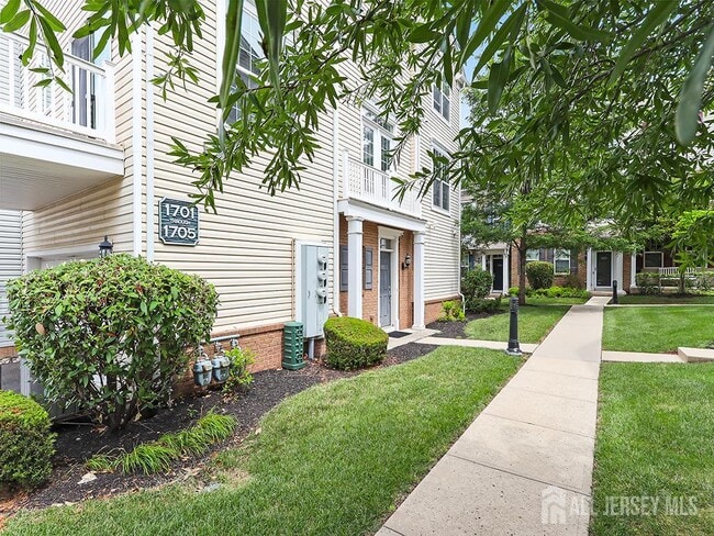 Primary Photo - 1705 Gabriel Ln