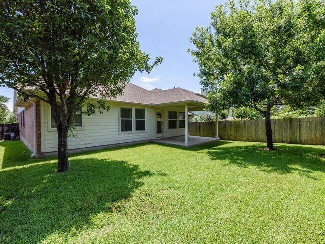 Building Photo - 14616 Springs Edge Dr