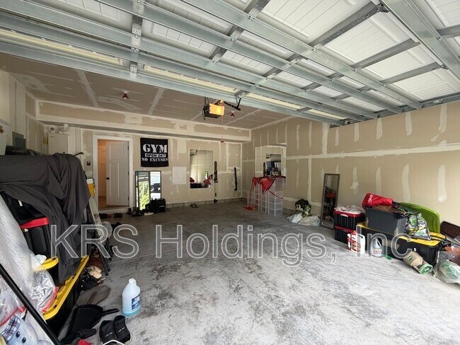 Building Photo - 1730 Watershed Ct