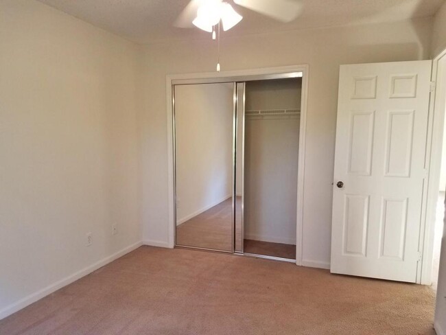 Building Photo - 1317 Westpointe Drive