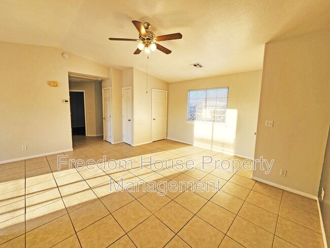 Building Photo - 1381 Ogallala St