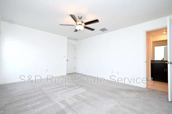 Building Photo - 2674 Red Egret Dr