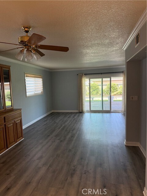 Building Photo - 15841 Rollins Ln
