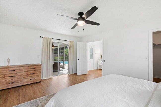 Building Photo - 1019 Larch Way