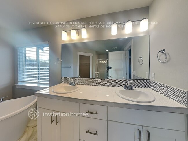 Building Photo - 513 Cope St SW