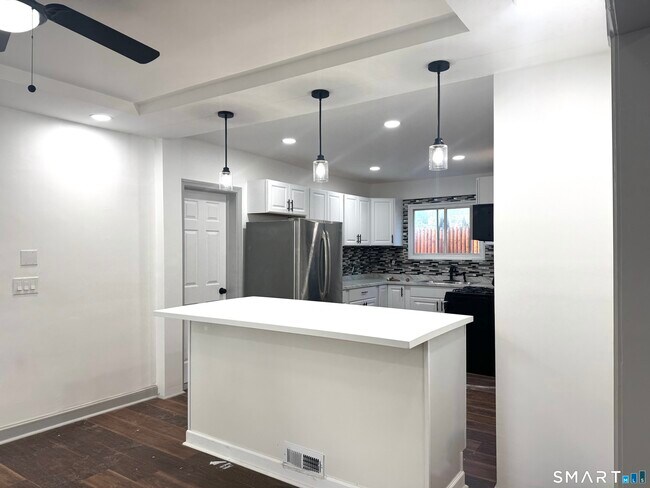 Building Photo - 329 Amsterdam Ave