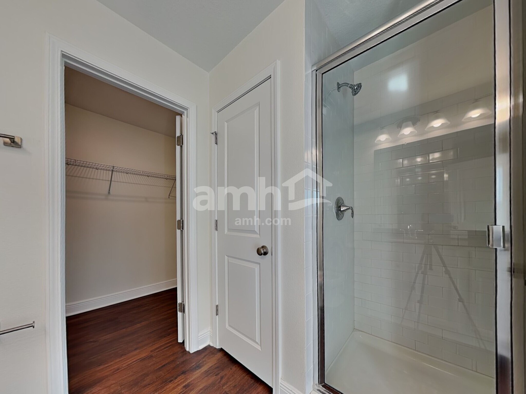 Building Photo - 20486 Calla Lily Dr