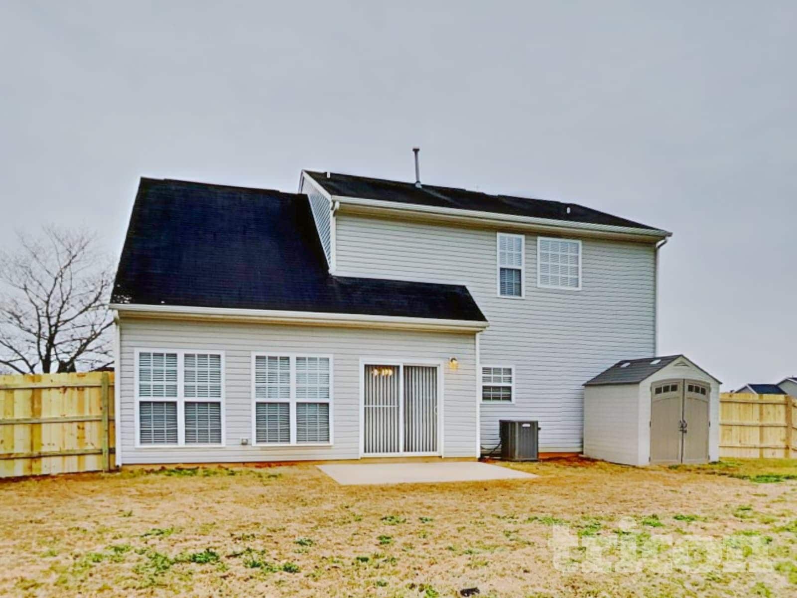 Building Photo - 320 Stone Meadow Dr
