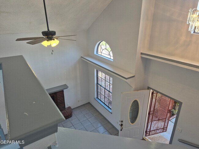 Building Photo - 12143 Noel Espinoza Cir