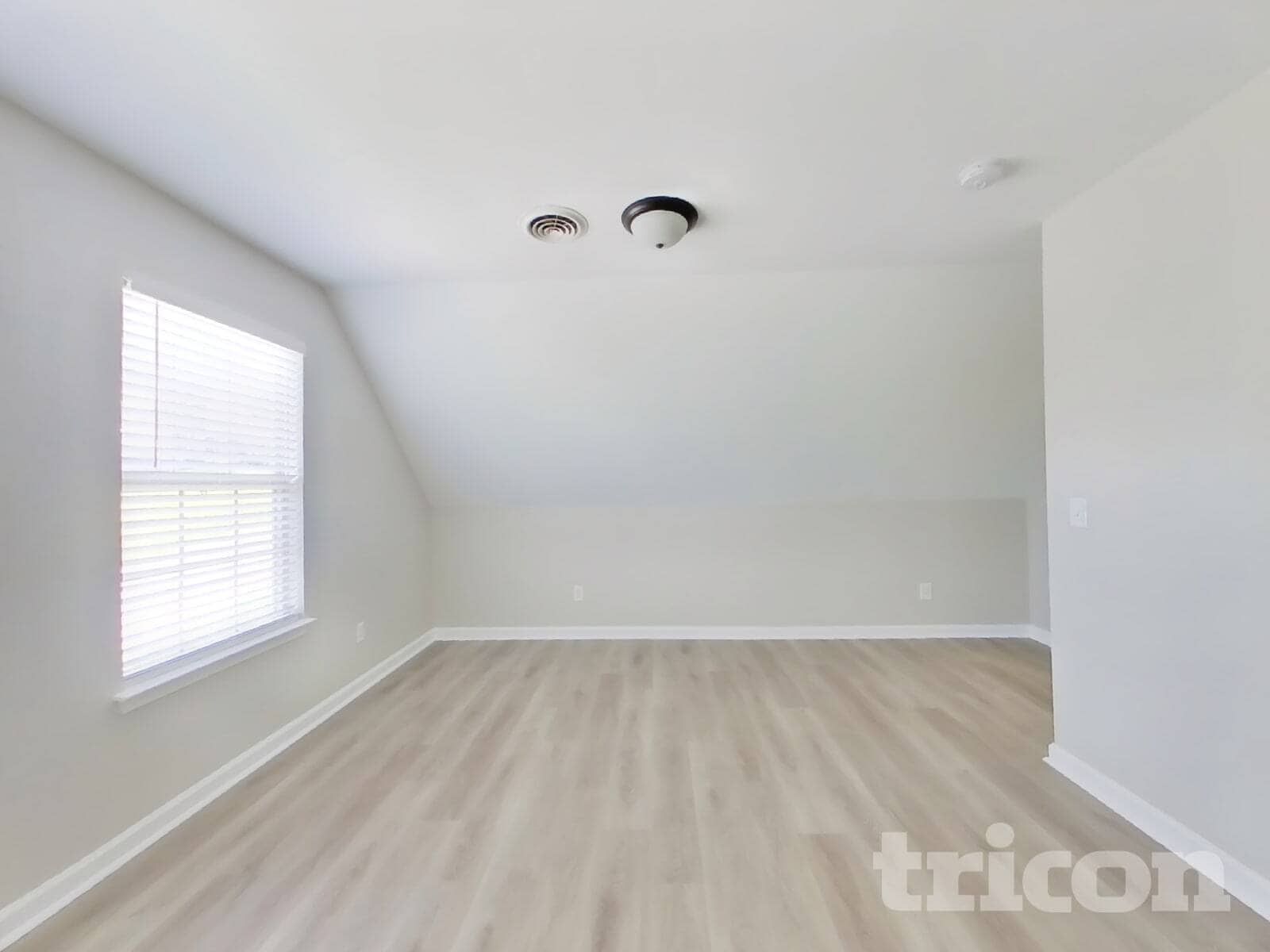 Building Photo - 116 Cimmaron Dr