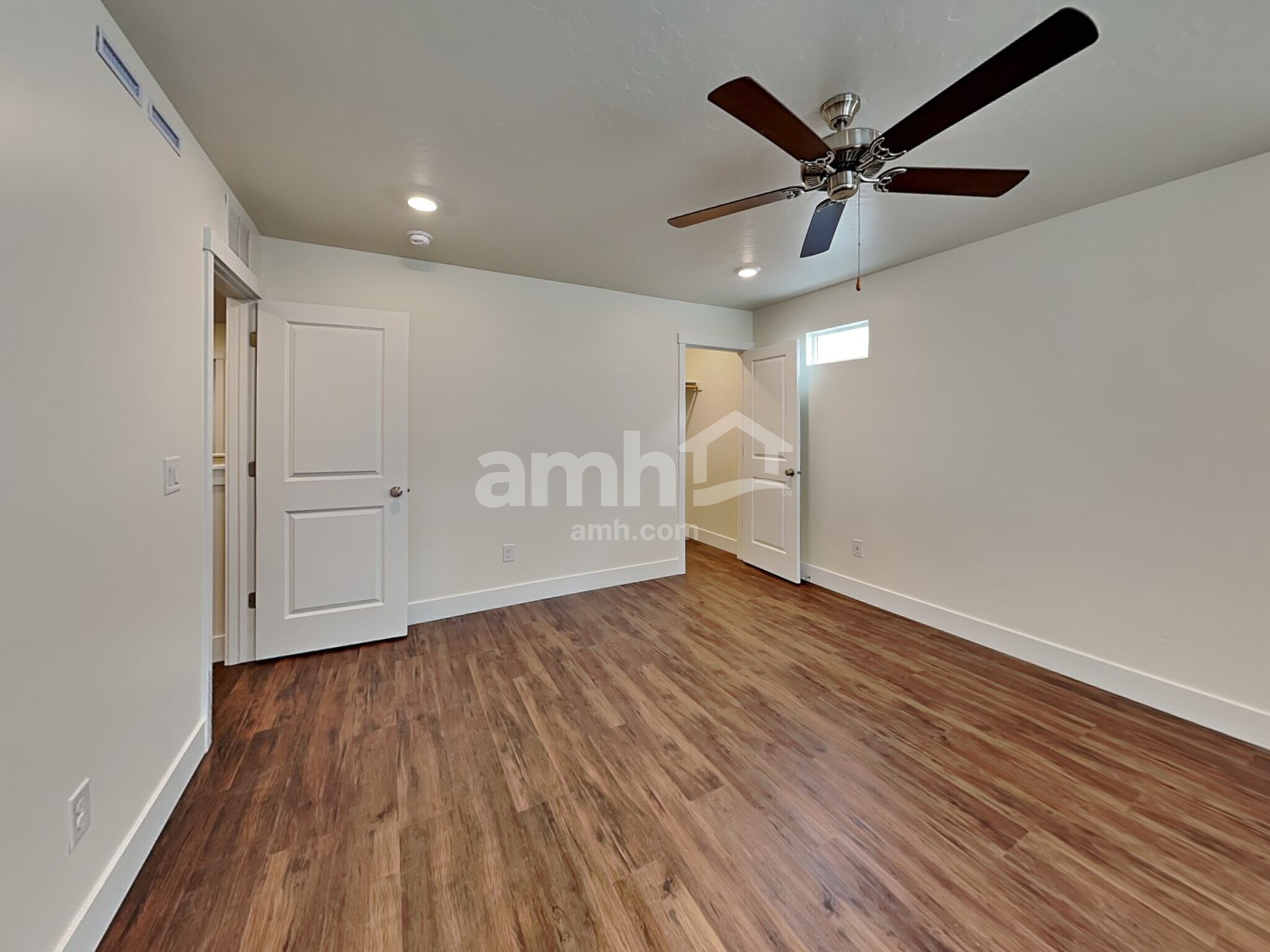 Building Photo - 4089 N Keklik Ave