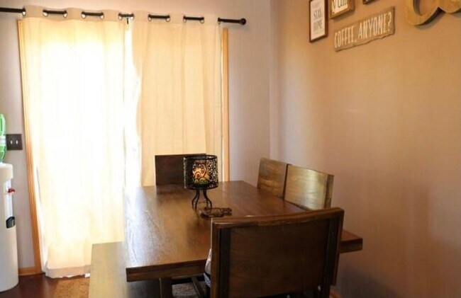 Building Photo - Gorgeous Bellevue Property with 3 bedrooms Coming Soon!!!!!