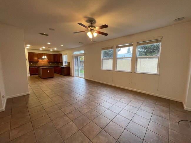 Building Photo - 1513 Sturm Dr