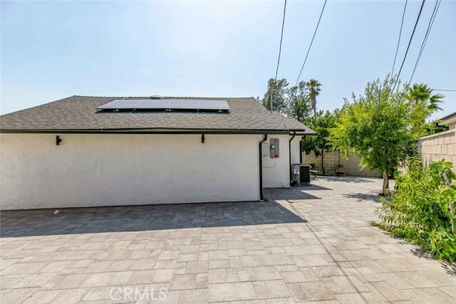 Building Photo - 10265 Strathern St