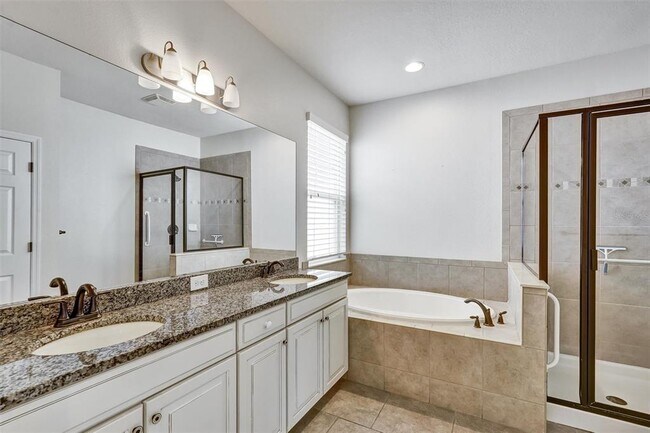 Building Photo - 4628 Garden Arbor Way