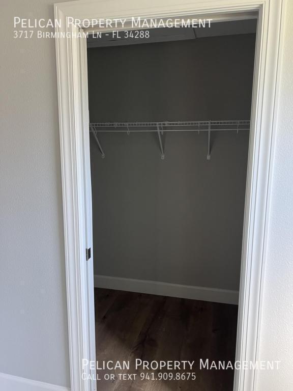 Building Photo - 3717 Birmingham Ln