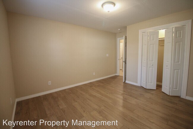 Building Photo - 4 br, 2 bath House - 329 S Fairland Ave