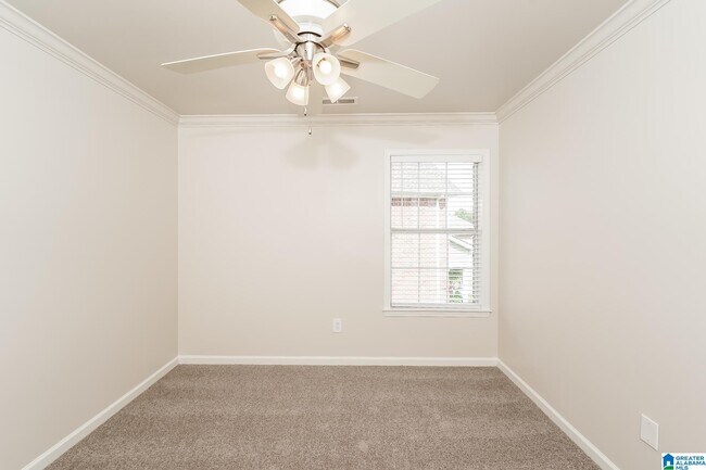 Building Photo - 291 Springdale Dr