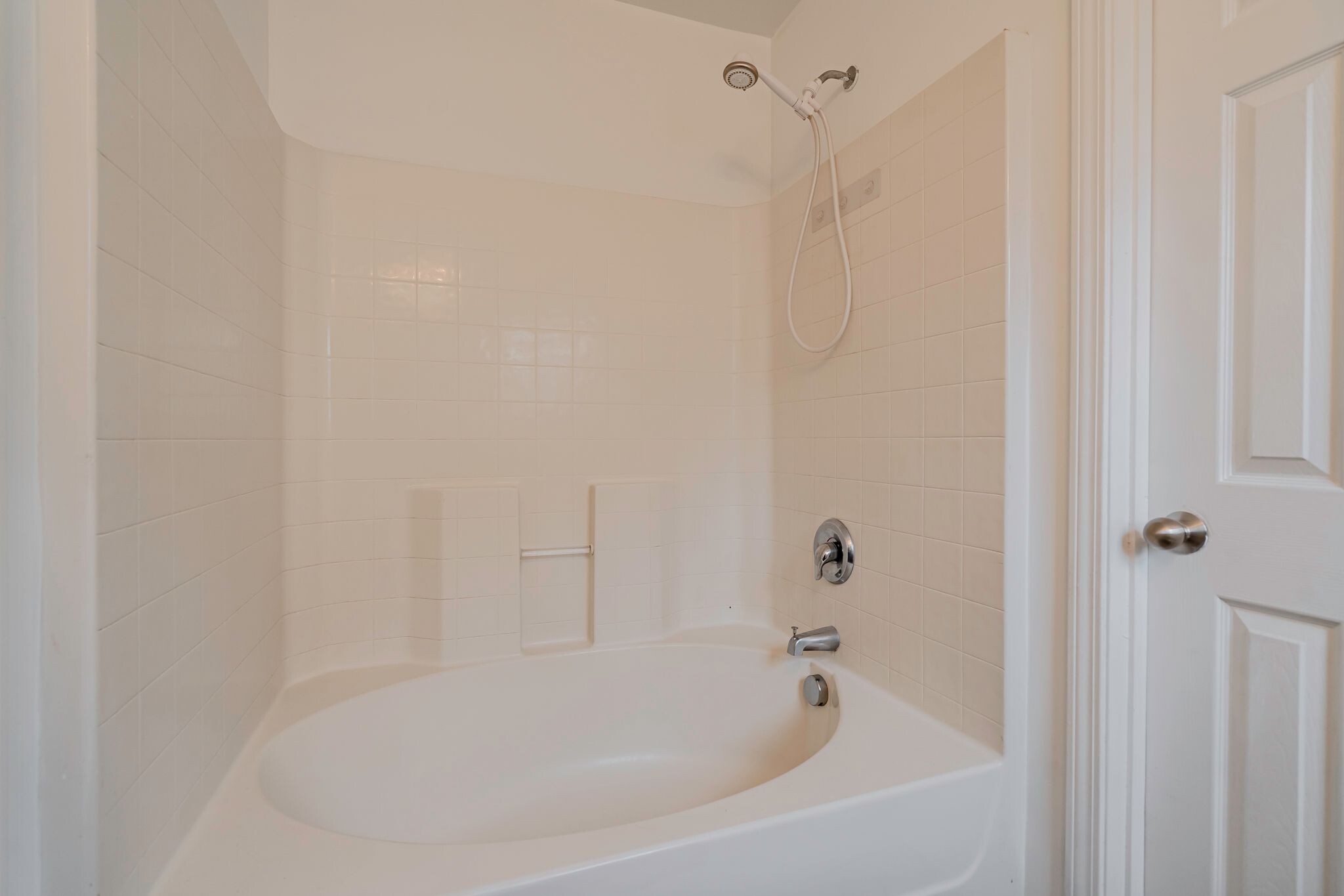 Building Photo - 2016 Culloden Dr