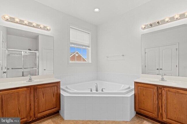 Building Photo - 5215 Barons Delight Dr