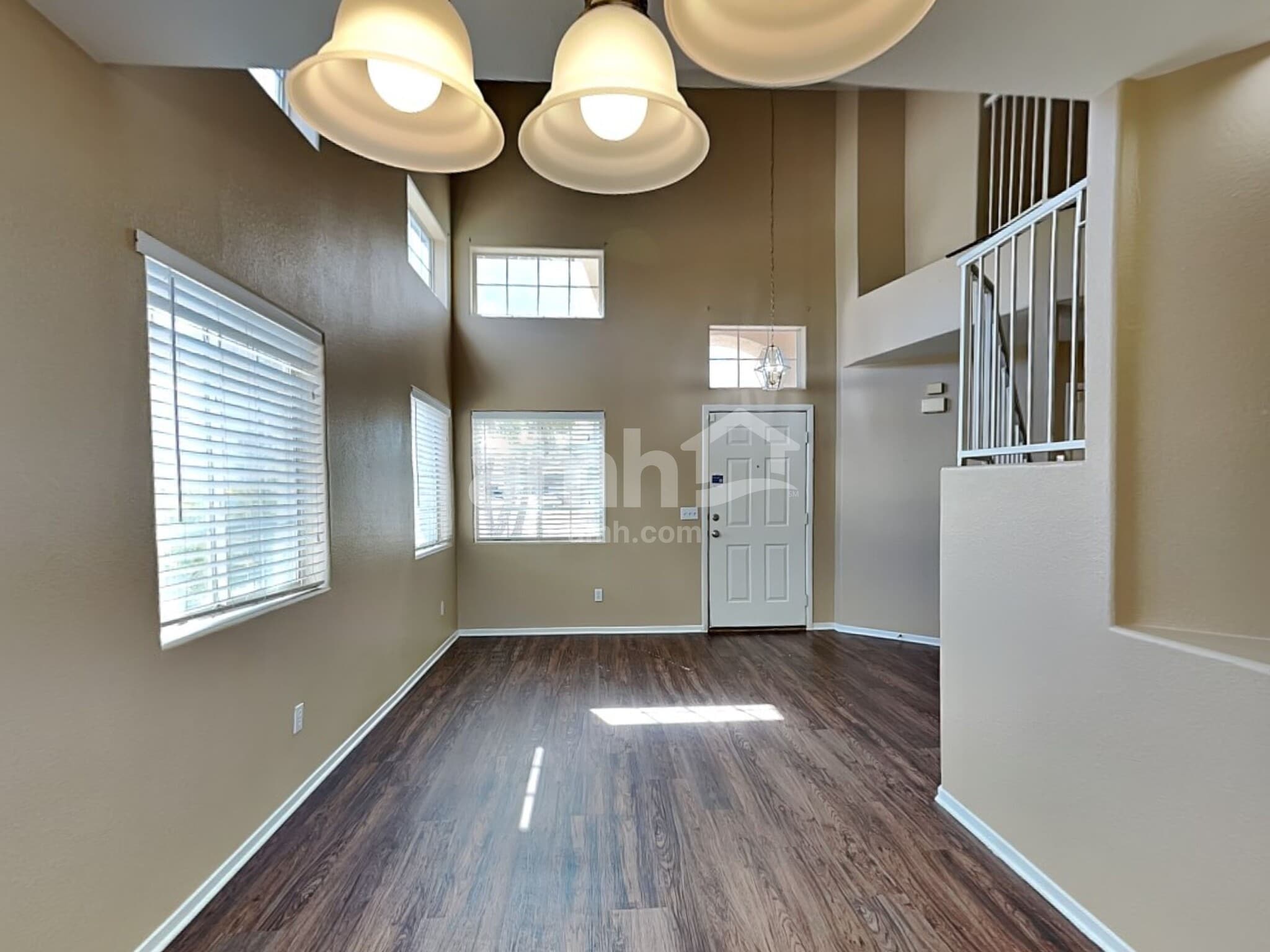 Building Photo - 7400 Fencerow St