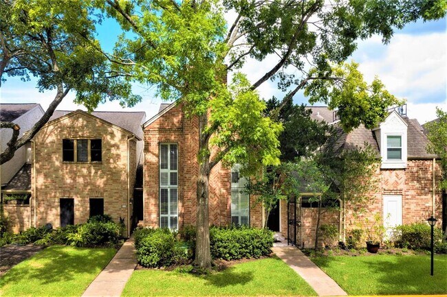 Building Photo - 727 Bunker Hill Rd