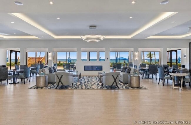 Building Photo - 3420 S Ocean Blvd