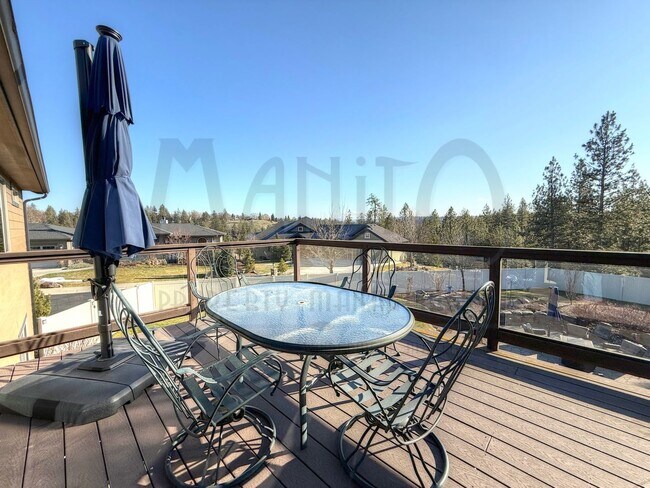 Building Photo - Stunning River Ridge Home With Spectacular Views