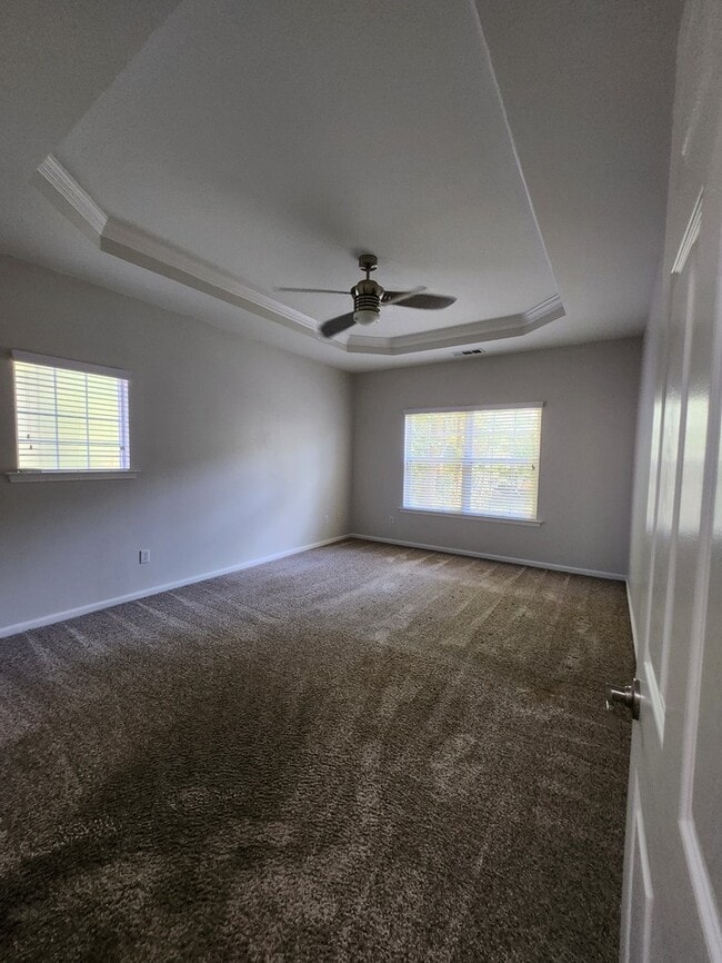 Building Photo - Refreshing Place to Create Memories w/Master on the Main!