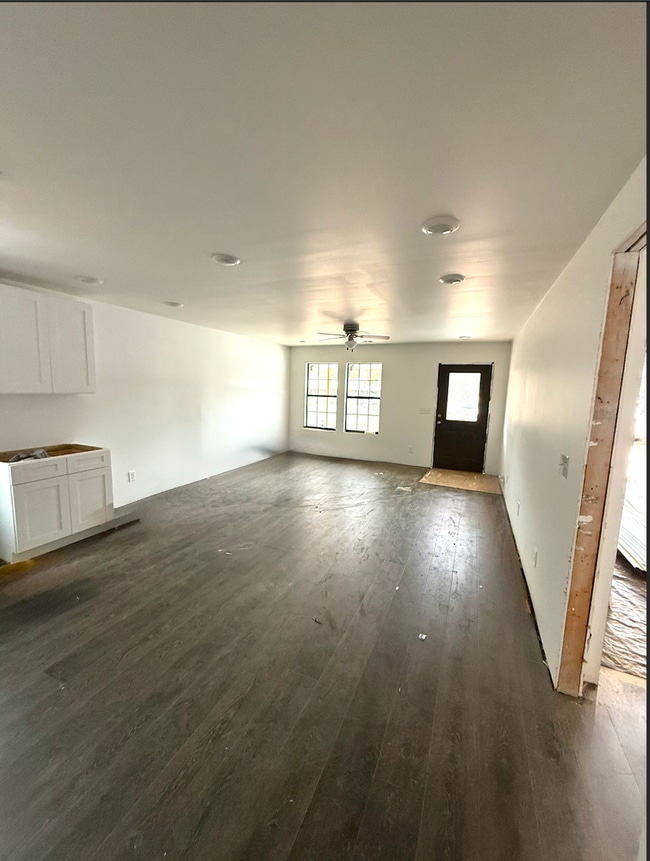 Building Photo - Dunlap Dr