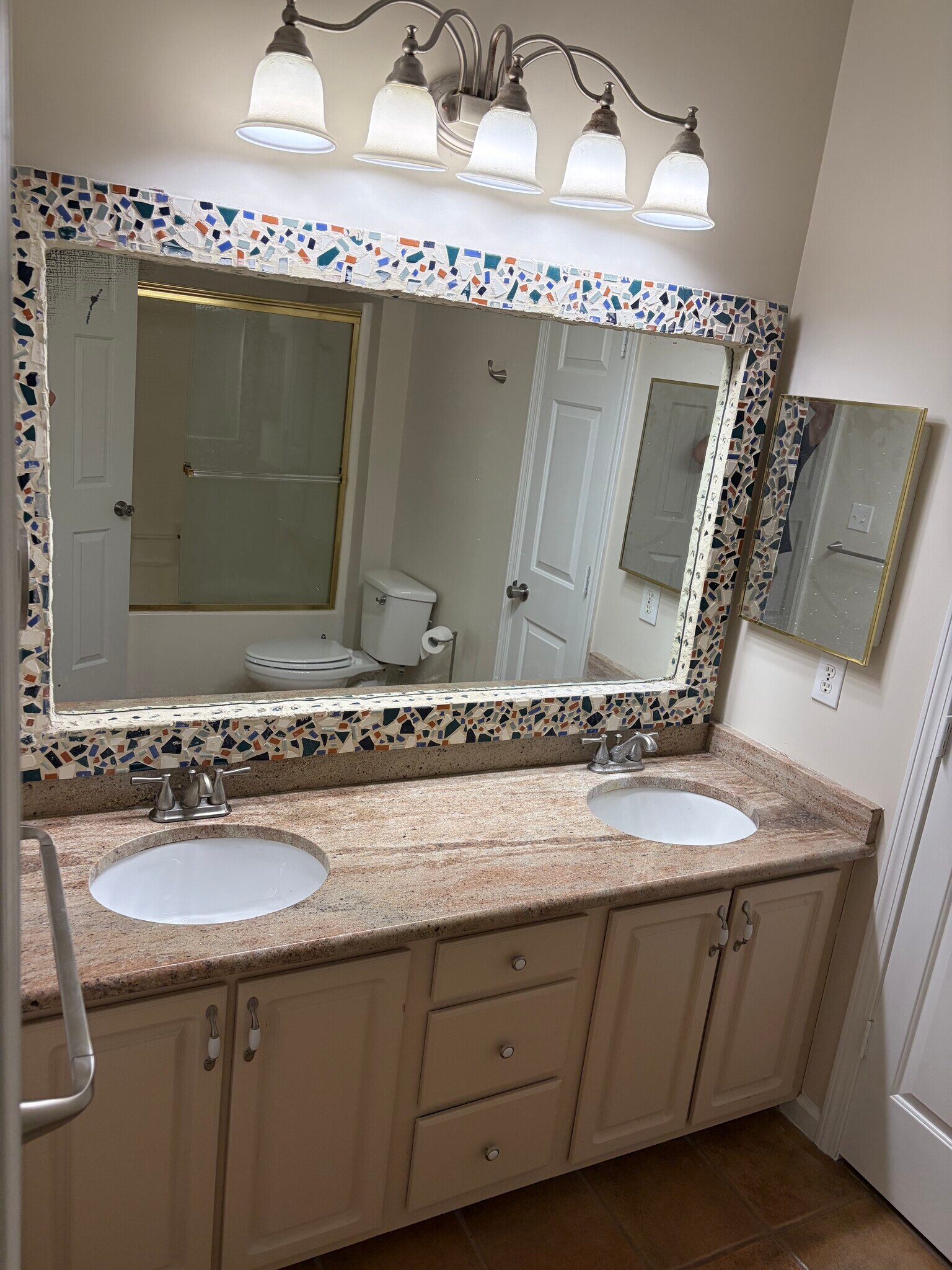 Building Photo - 4700 Touhey Dr