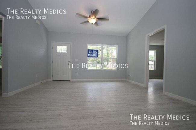 Building Photo - 6567 NW 61st Ln